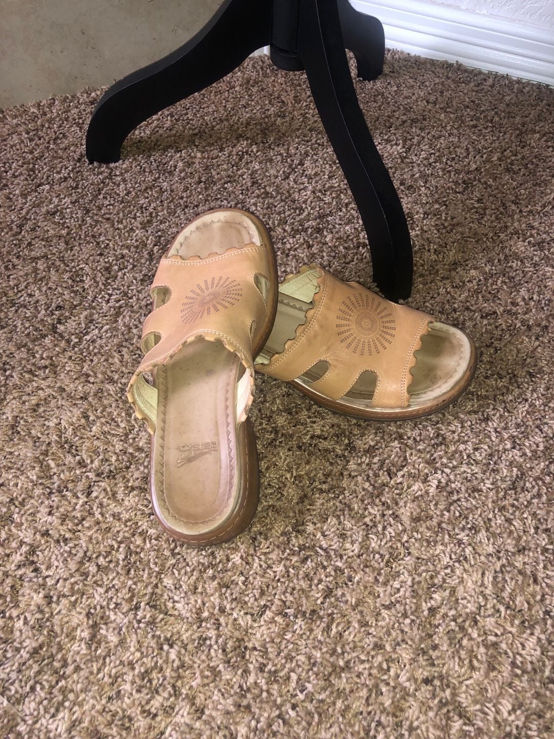 Dansko Sunburst Scalloped Slide Sandals
